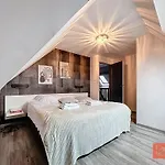 La Canopée